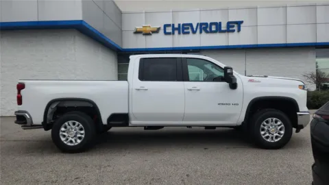 White 2026 Chevrolet Silverado 2500HD LT for sale in Florence, KY