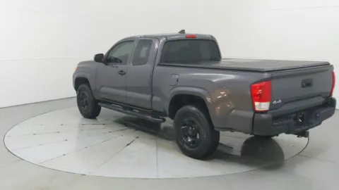 More photos of 2017 Toyota Tacoma SR at Tom Gill Chevrolet, KY