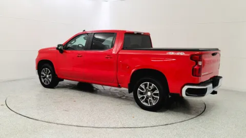 More photos of 2022 Chevrolet Silverado 1500 LT at Tom Gill Chevrolet, KY