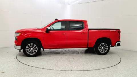 More photos of 2022 Chevrolet Silverado 1500 LT at Tom Gill Chevrolet, KY