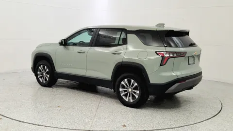 More photos of 2026 Chevrolet Equinox FWD LT at Tom Gill Chevrolet, KY