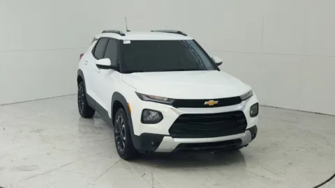 Photos of 2021 Chevrolet Trailblazer LT for sale in Florence, KY at Tom Gill Chevrolet