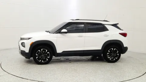 More photos of 2021 Chevrolet Trailblazer LT at Tom Gill Chevrolet, KY