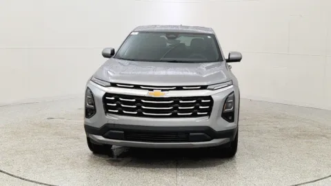 Photos of 2026 Chevrolet Equinox FWD LT for sale in Florence, KY at Tom Gill Chevrolet