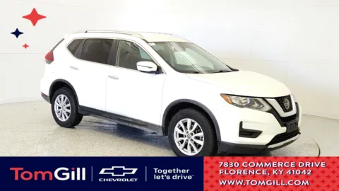 White 2020 Nissan Rogue SV for sale in Florence, KY