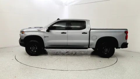More photos of 2024 Chevrolet Silverado 1500 ZR2 at Tom Gill Chevrolet, KY