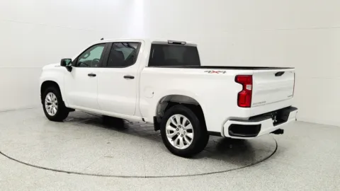 More photos of 2020 Chevrolet Silverado 1500 Custom at Tom Gill Chevrolet, KY