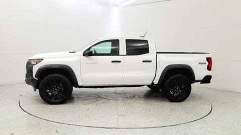 More photos of 2023 Chevrolet Colorado 4WD Trail Boss at Tom Gill Chevrolet, KY