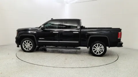 More photos of 2018 GMC Sierra 1500 Denali at Tom Gill Chevrolet, KY