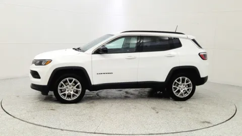 More photos of 2022 Jeep Compass Latitude Lux at Tom Gill Chevrolet, KY
