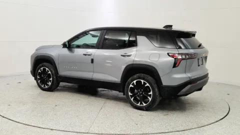 More photos of 2026 Chevrolet Equinox AWD LT at Tom Gill Chevrolet, KY