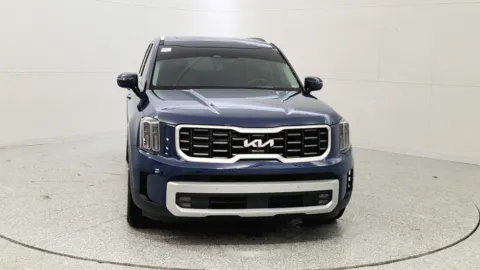 Photos of 2024 Kia Telluride SX Prestige for sale in Florence, KY at Tom Gill Chevrolet