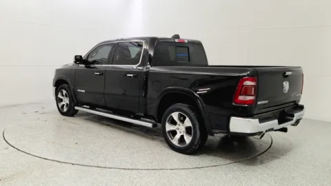 More photos of 2019 Ram 1500 Laramie at Tom Gill Chevrolet, KY