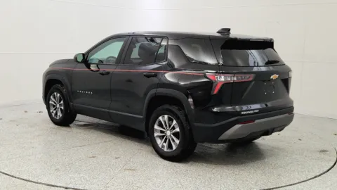 More photos of 2025 Chevrolet Equinox AWD LT at Tom Gill Chevrolet, KY