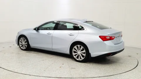 More photos of 2017 Chevrolet Malibu Premier at Tom Gill Chevrolet, KY