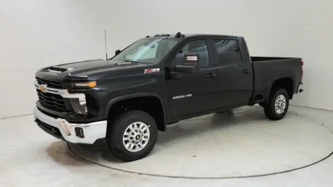 Another view of 2025 Chevrolet Silverado 2500HD LT for sale in Florence, KY at Tom Gill Chevrolet