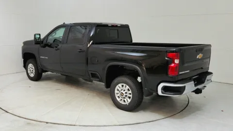 More photos of 2025 Chevrolet Silverado 2500HD LT at Tom Gill Chevrolet, KY