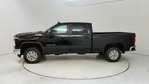 More photos of 2025 Chevrolet Silverado 2500HD LT at Tom Gill Chevrolet, KY