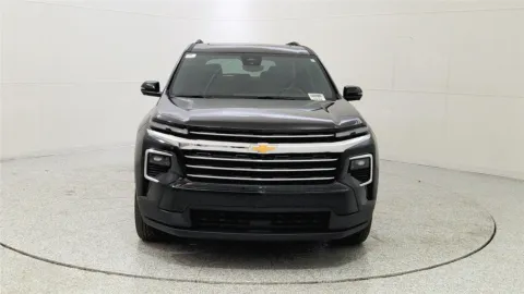 Photos of 2026 Chevrolet Traverse FWD LT for sale in Florence, KY at Tom Gill Chevrolet