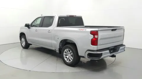 More photos of 2022 Chevrolet Silverado 1500 LT at Tom Gill Chevrolet, KY