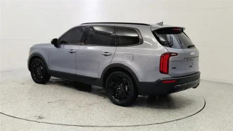 More photos of 2022 Kia Telluride SX at Tom Gill Chevrolet, KY