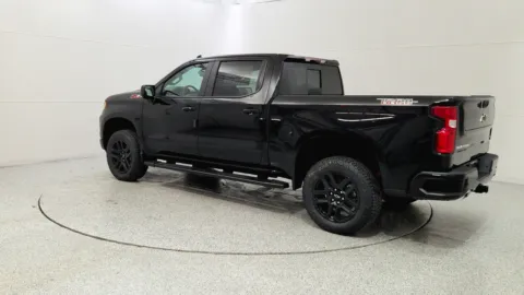 More photos of 2026 Chevrolet Silverado 1500 LT Trail Boss at Tom Gill Chevrolet, KY