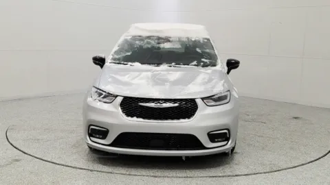 Photos of 2024 Chrysler Pacifica Touring L for sale in Florence, KY at Tom Gill Chevrolet