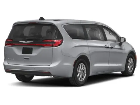 Photos of 2024 Chrysler Pacifica Touring L for sale in Florence, KY at Tom Gill Chevrolet