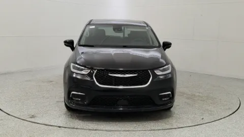 Photos of 2024 Chrysler Pacifica Touring L for sale in Florence, KY at Tom Gill Chevrolet