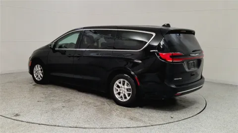 More photos of 2024 Chrysler Pacifica Touring L at Tom Gill Chevrolet, KY
