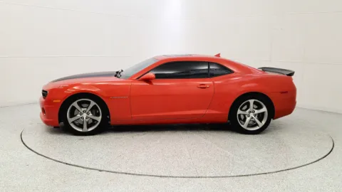 More photos of 2013 Chevrolet Camaro SS at Tom Gill Chevrolet, KY