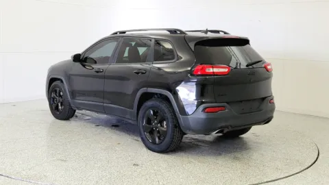 More photos of 2016 Jeep Cherokee Altitude at Tom Gill Chevrolet, KY