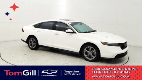 White 2024 Honda Accord Sedan EX for sale in Florence, KY