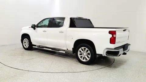 More photos of 2019 Chevrolet Silverado 1500 LTZ at Tom Gill Chevrolet, KY