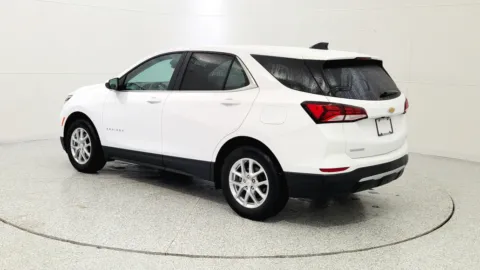 More photos of 2024 Chevrolet Equinox LT at Tom Gill Chevrolet, KY