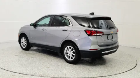 More photos of 2024 Chevrolet Equinox LT at Tom Gill Chevrolet, KY