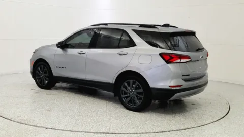 More photos of 2023 Chevrolet Equinox RS at Tom Gill Chevrolet, KY