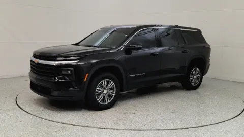 Another view of 2024 Chevrolet Traverse FWD LS for sale in Florence, KY at Tom Gill Chevrolet