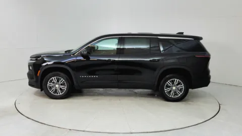 More photos of 2024 Chevrolet Traverse FWD LS at Tom Gill Chevrolet, KY