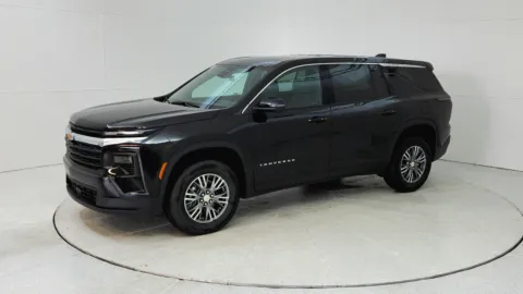Another view of 2024 Chevrolet Traverse FWD LS for sale in Florence, KY at Tom Gill Chevrolet