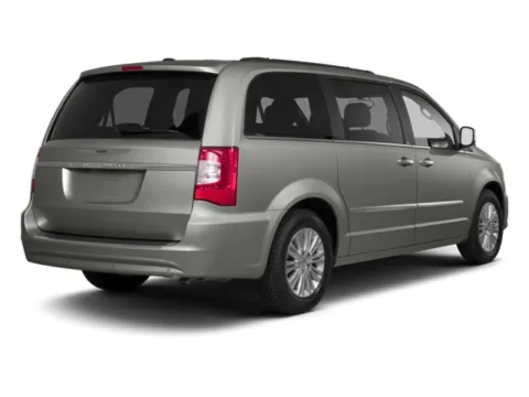 More photos of 2013 Chrysler Town & Country Touring at Tom Gill Chevrolet, KY