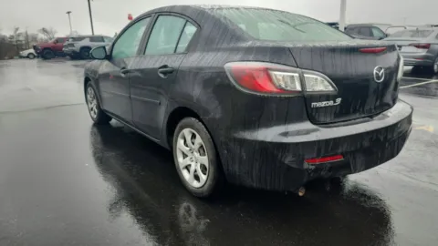 More photos of 2013 Mazda Mazda3 i SV at Tom Gill Chevrolet, KY
