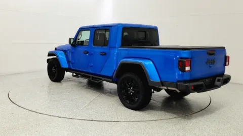 More photos of 2024 Jeep Gladiator Nighthawk at Tom Gill Chevrolet, KY