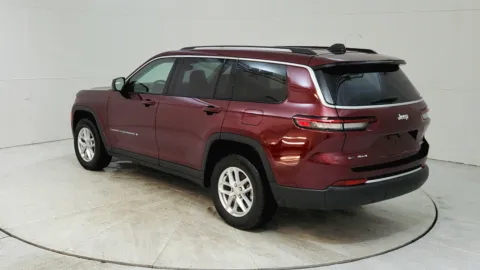More photos of 2023 Jeep Grand Cherokee L Laredo at Tom Gill Chevrolet, KY