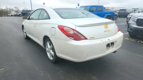 More photos of 2004 Toyota Camry Solara SE at Tom Gill Chevrolet, KY