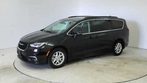 Another view of 2022 Chrysler Pacifica Touring L for sale in Florence, KY at Tom Gill Chevrolet