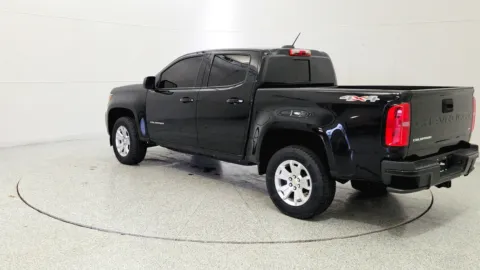 More photos of 2022 Chevrolet Colorado 4WD LT at Tom Gill Chevrolet, KY