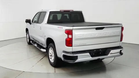 More photos of 2020 Chevrolet Silverado 1500 LT at Tom Gill Chevrolet, KY