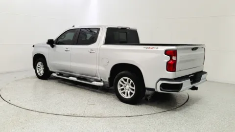 More photos of 2020 Chevrolet Silverado 1500 LT at Tom Gill Chevrolet, KY