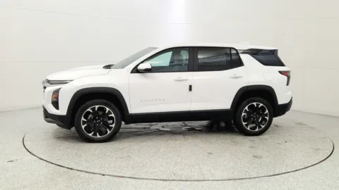 More photos of 2026 Chevrolet Equinox FWD LT at Tom Gill Chevrolet, KY